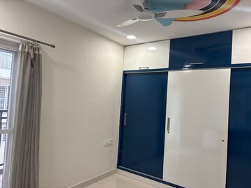 Room in 3 BHK Apartment at Creative Koven Udaya Cresent, Kondapur – for Rent