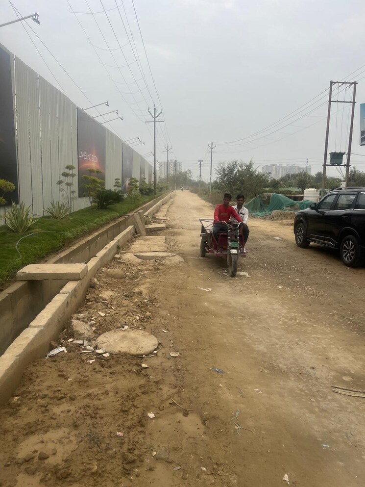 Exterior View, kingson-arv-arcade Commercial Office Space in IT/SEZ 694 Sq.Ft. In Raj Nagar Extension Ghaziabad 9359309