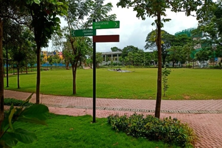 Garden, dombivli east 2 Bedroom 669 Sq.Ft. Apartment In Dombivli East Thane 9359326