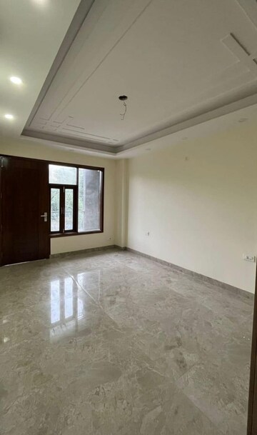 Room in 2 BHK Builder Floor at Chattarpur – for Sale