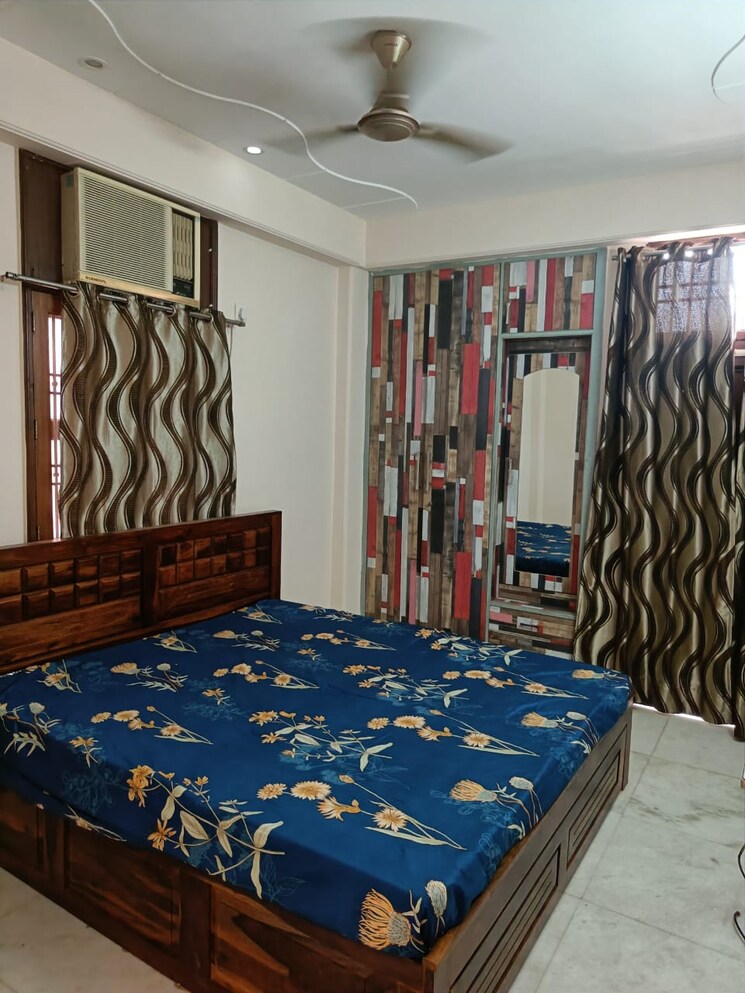 Bedroom, shivalik colony 3 Bedroom 1480 Sq.Ft. Builder Floor In Shivalik Colony Delhi 9359347