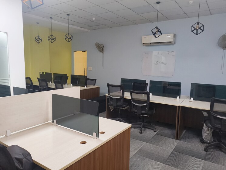 Team Area, sector 74 Commercial Office Space 1000 Sq.Ft. In Sector 74 Mohali 9359358