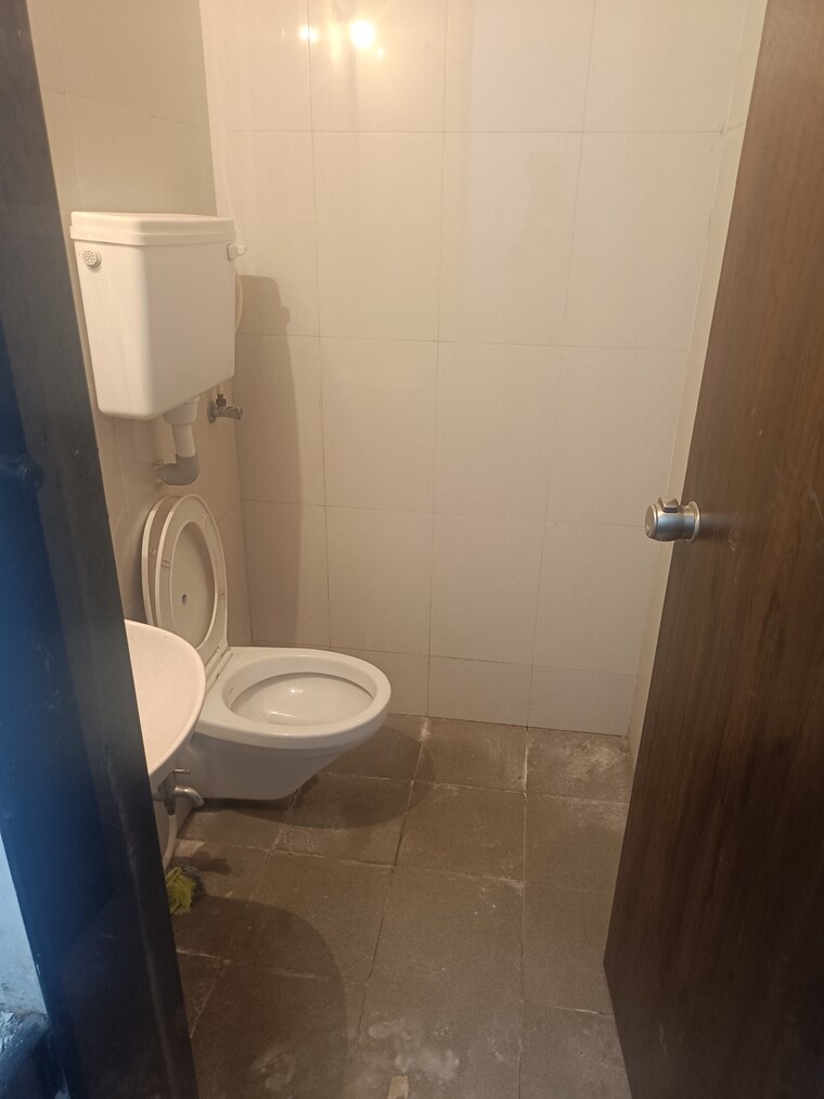 Bathroom, shiv-darshan-chs-borivali-west Commercial Showroom 630 Sq.Ft. In Borivali West Mumbai 9359411