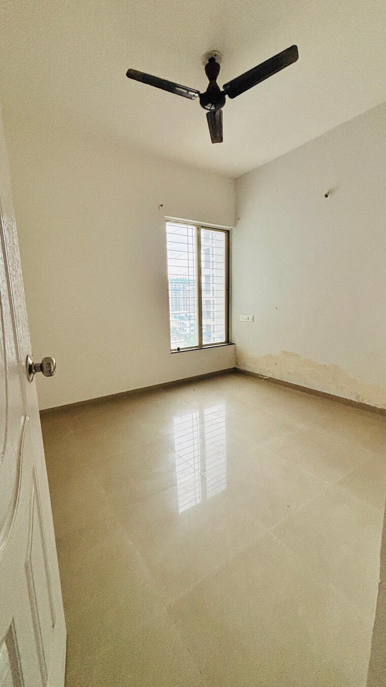 Room, windows-chs 3 Bedroom 1200 Sq.Ft. Apartment In Sus Pune 9359351