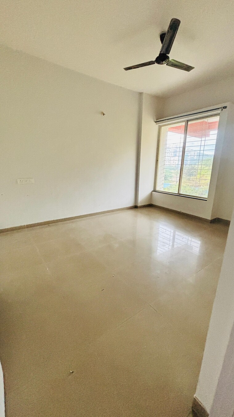Room, windows-chs 3 Bedroom 1200 Sq.Ft. Apartment In Sus Pune 9359351