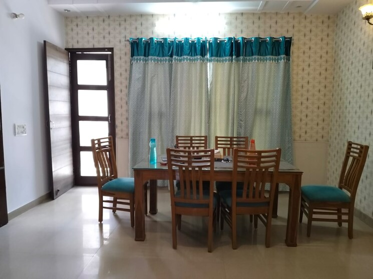 Dining area, motia-citi-royal-business-park 2 Bedroom 1500 Sq.Ft. Apartment In Ambala Highway Zirakpur 9359352