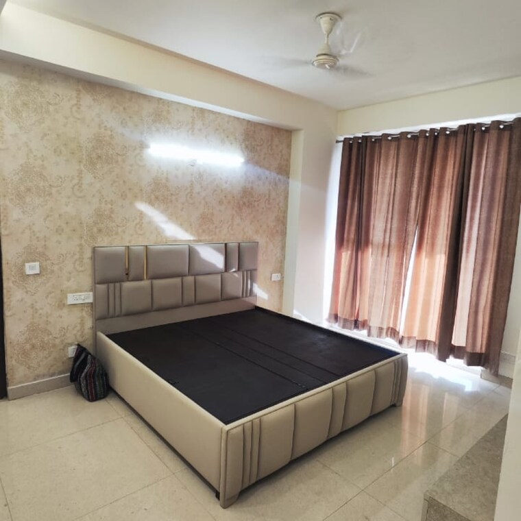 Bedroom, maya-green-lotus-saksham 3.5 Bedroom 2335 Sq.Ft. Apartment In High Ground Zirakpur 9359398