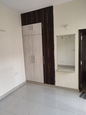 Room in 2 BHK Apartment at Shalimar Mannat, Faizabad Road – for Rent