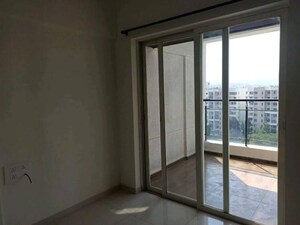 Room in 1 BHK Apartment at Paranjape Schemes Abhiruchi Parisar, Dhayari – for Rent