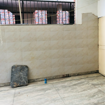 Room in 2.5 BHK Villa at Sector 23 – for Rent