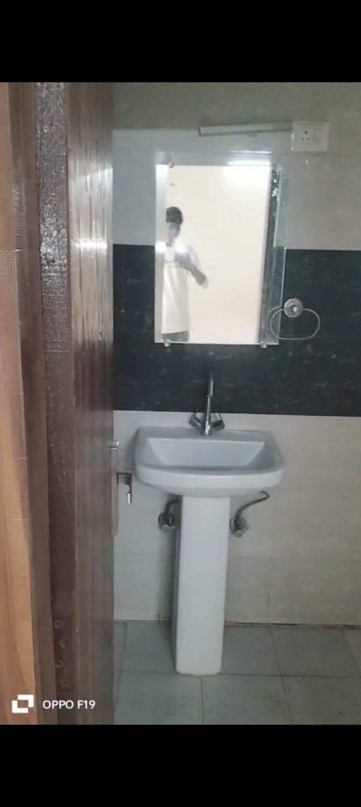 Bathroom, proview-officer-city 3 Bedroom 1475 Sq.Ft. Apartment In Raj Nagar Extension Ghaziabad 9359572