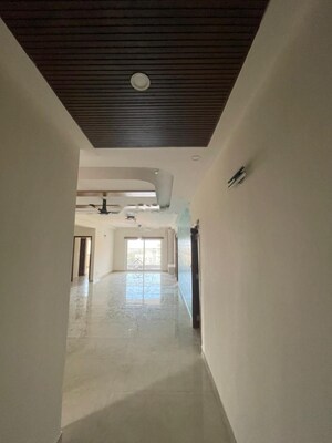 Building Lobby in 3 BHK Apartment at Prestige Finsbury Park Hyde, Bagaluru – for Rent