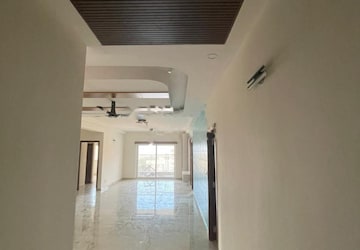 Building Lobby in 3 BHK Apartment at Prestige Finsbury Park Hyde, Bagaluru – for Rent