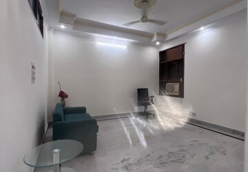 2.5 BHK Apartment For Rent in Saket