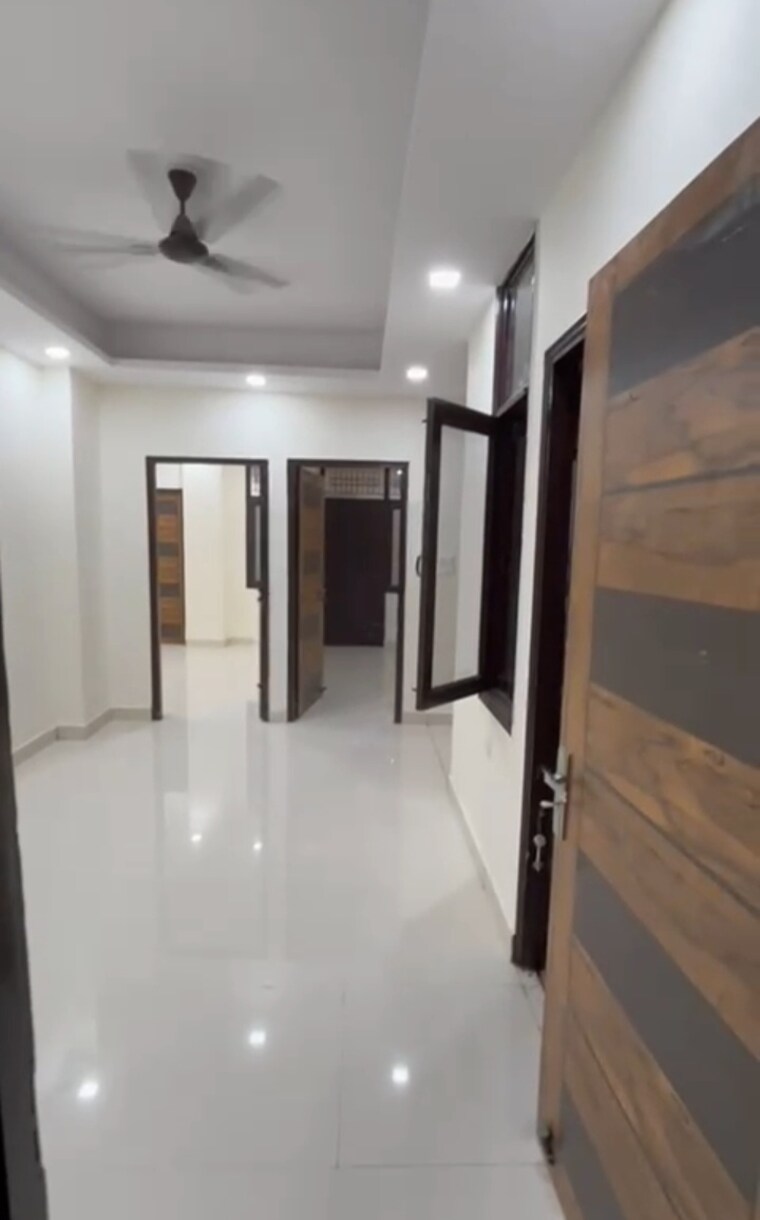 Room, lucky-the-palm-valley 2 Bedroom 950 Sq.Ft. Builder Floor In Sector 1 Greater Noida Greater Noida 9359608