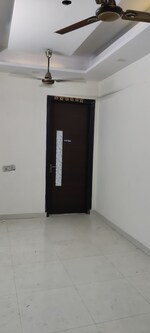 1 BHK 500 Sq.Ft. Builder Floor in Builder Flat 