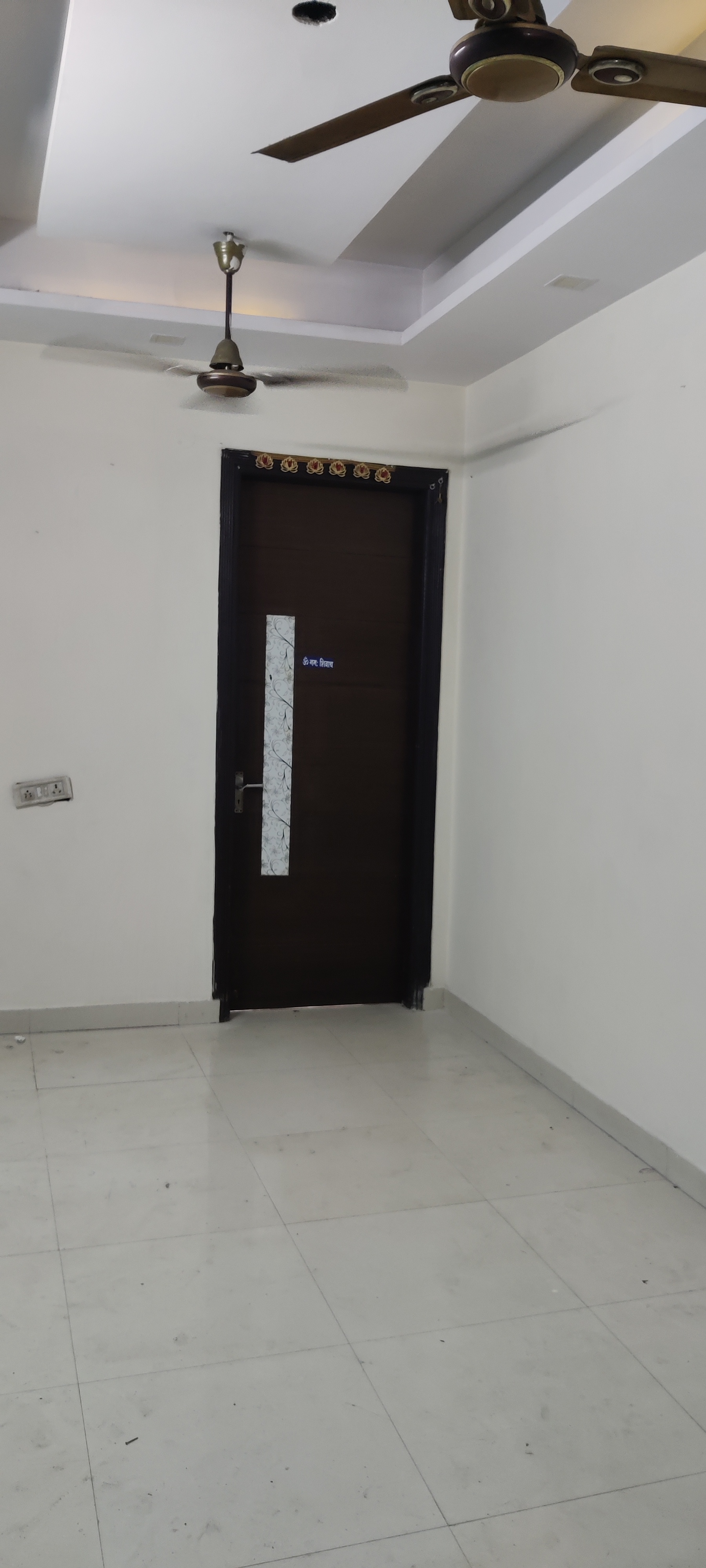 1 BHK Builder Floor For Rent in Builder Flat 