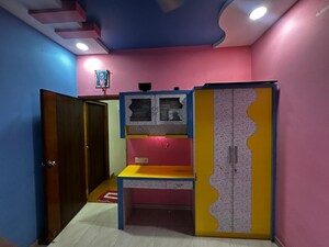 Bedroom in 4 BHK Villa at Science City – for Rent