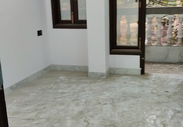 Room in 3 BHK Builder Floor at Govindpuri – for Sale
