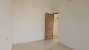 Bedroom in 4 BHK Apartment at Heritage Solitaire, Chembur – for Rent
