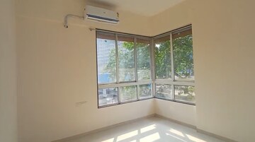 Bedroom in 4 BHK Apartment at Heritage Solitaire, Chembur – for Rent