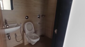 Bathroom in 4 BHK Apartment at Heritage Solitaire, Chembur – for Rent