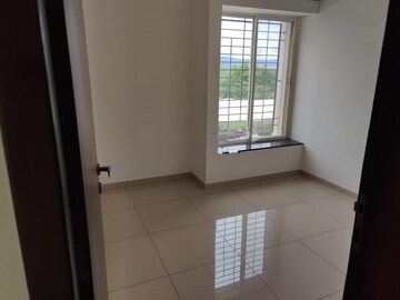 Room in 2 BHK Apartment at Yashwin Sukhniwas, Hinjewadi – for Rent