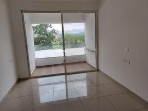 Room in 2 BHK Apartment at Yashwin Sukhniwas, Hinjewadi – for Rent