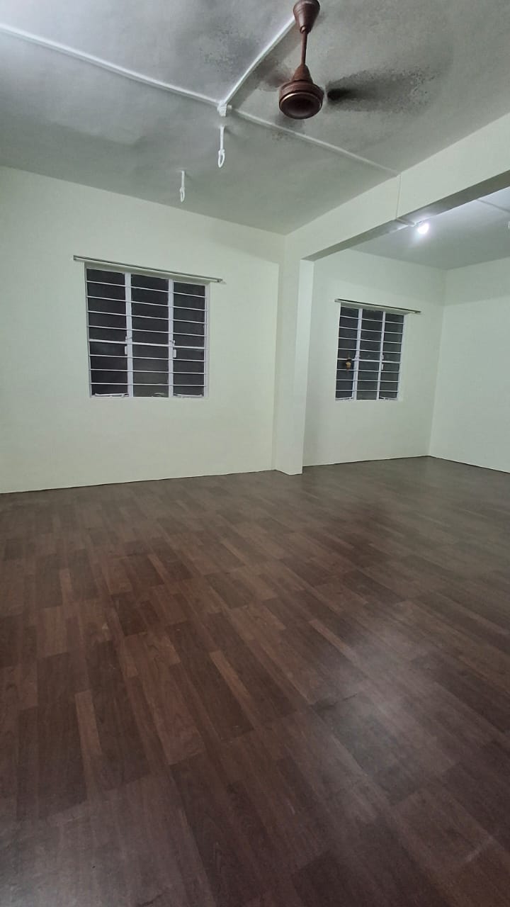 1 Rk+ Servant Room Apartment For Rent in Raikar Park Apartments