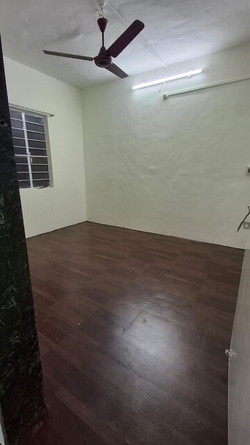 Room in 1 RK Apartment at Raikar Park Apartments, Anand Nagar – for Rent