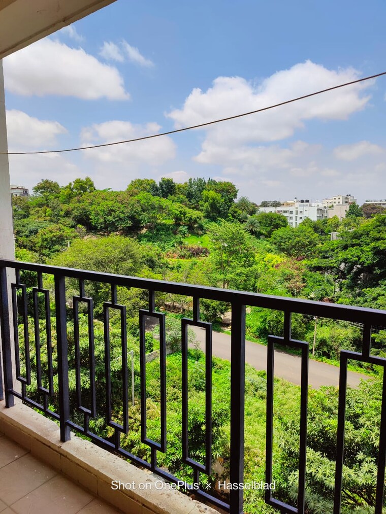 Balcony, mantri-alpyne 2 Bedroom 975 Sq.Ft. Apartment In Banashankari Bangalore 9359712
