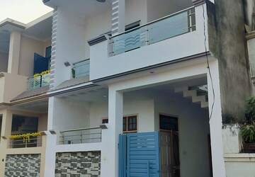 3 BHK Villa – Exterior View View at Adil Nagar - for Sale