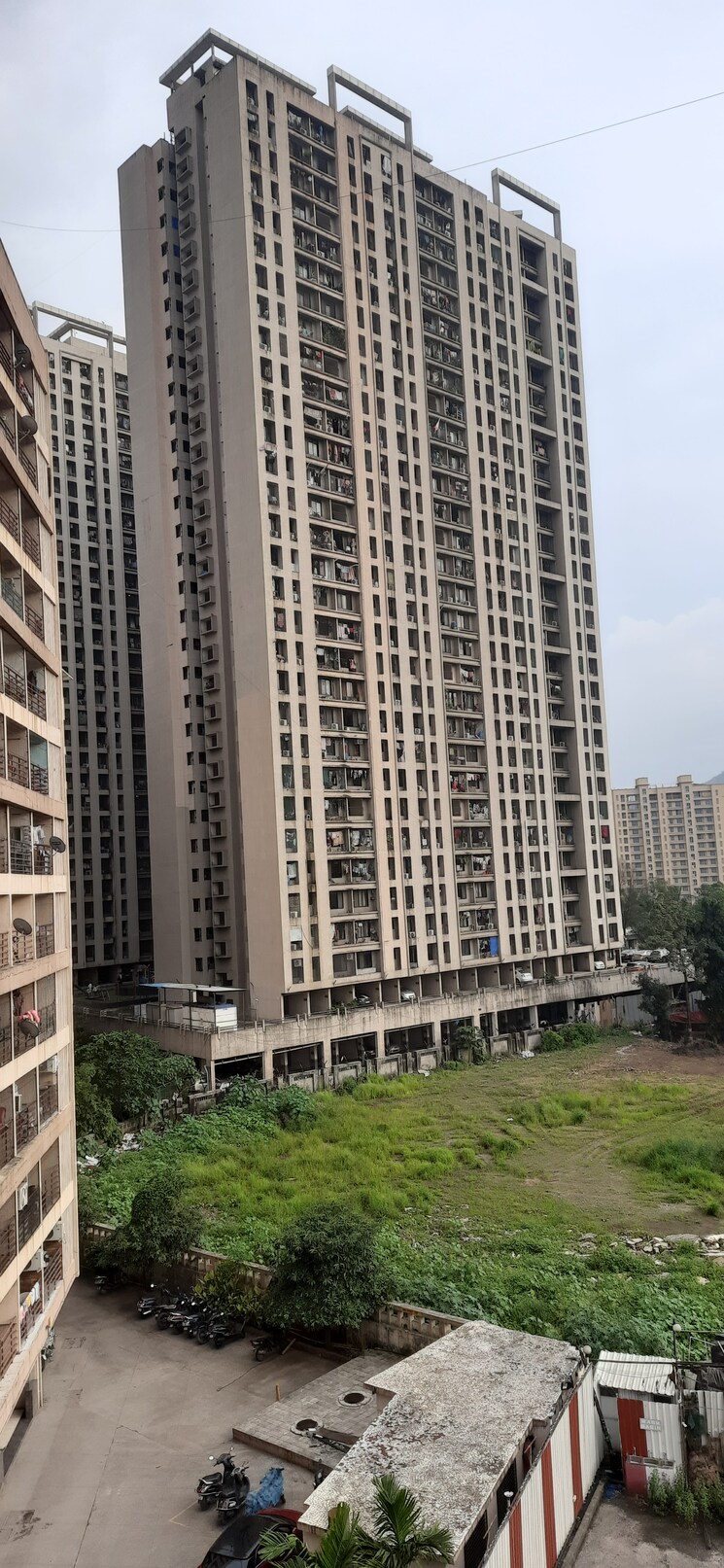 Exterior View, dosti-planet-north 1 Bedroom 425 Sq.Ft. Apartment In Shilphata Thane 9359767