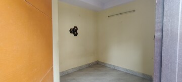 Room in 2 BHK Builder Floor at Vasundhara Sector 5 – for Rent
