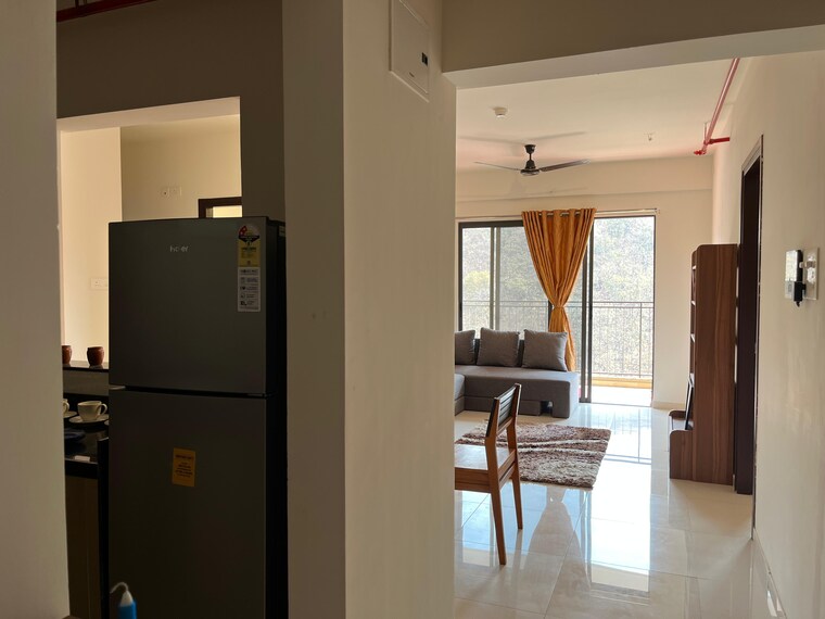 Living Room, shapoorji-pallonji-vanaha-golfland 2.5 Bedroom 750 Sq.Ft. Apartment In Bavdhan Pune 9359720