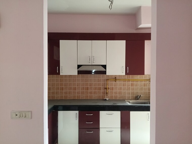 Kitchen, mahagun-mywoods 2.5 Bedroom 1110 Sq.Ft. Apartment In Sector 16c Greater Noida Greater Noida 9359892