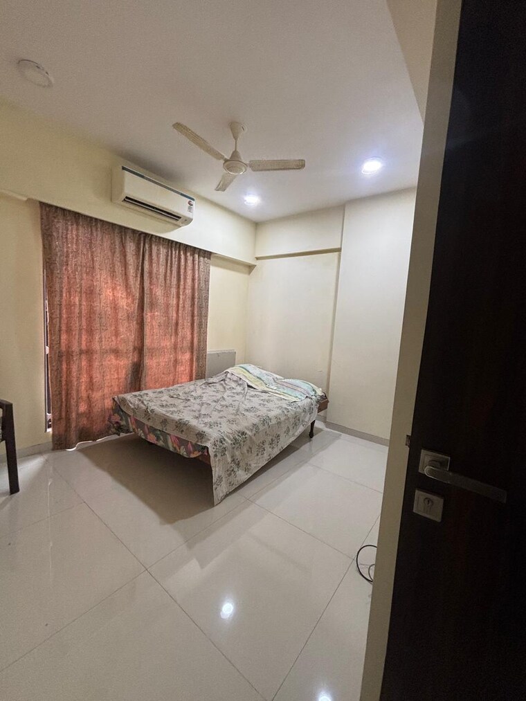 Bedroom, kings-paradise 3 Bedroom 1300 Sq.Ft. Apartment In Chembur Mumbai 9359761