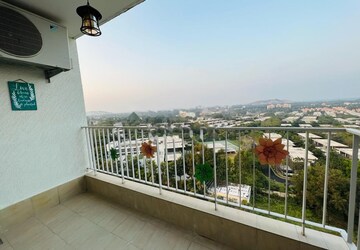 3 BHK Apartment For Rent in Godrej Aqua, International Airport Road