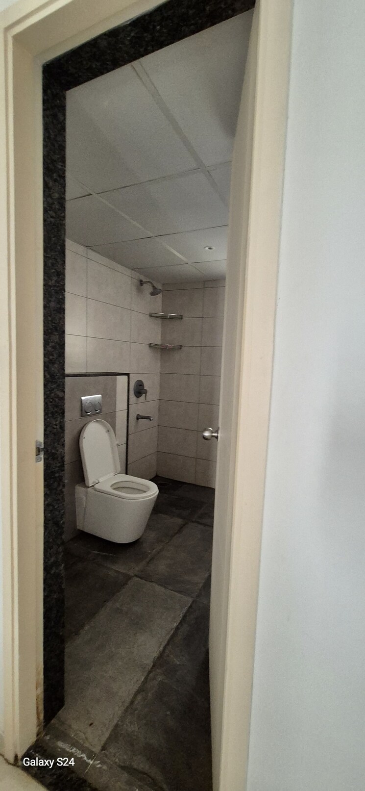 Bathroom, rohan-akriti 3 Bedroom 1031 Sq.Ft. Apartment In Kanakapura Road Bangalore 9359775