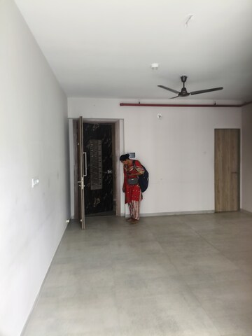 Room in 2 BHK Apartment at Birla Vanya, Kalyan West – for Rent