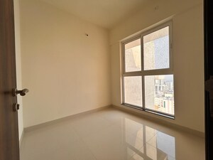 Room in 1.5 BHK Apartment at Sheth Avante, Kanjurmarg West – for Rent