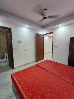 Bedroom in 2 BHK Builder Floor at Saket – for Rent