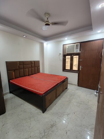 Bedroom in 2 BHK Builder Floor at Saket – for Rent
