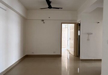 2.5 BHK Apartment For Sale in Supertech Cape Town, Sector 74