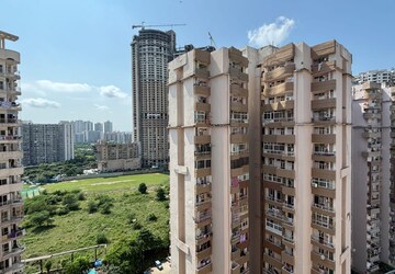 2.5 BHK Apartment – Exterior View View at Supertech Cape Town, Sector 74 - for Sale