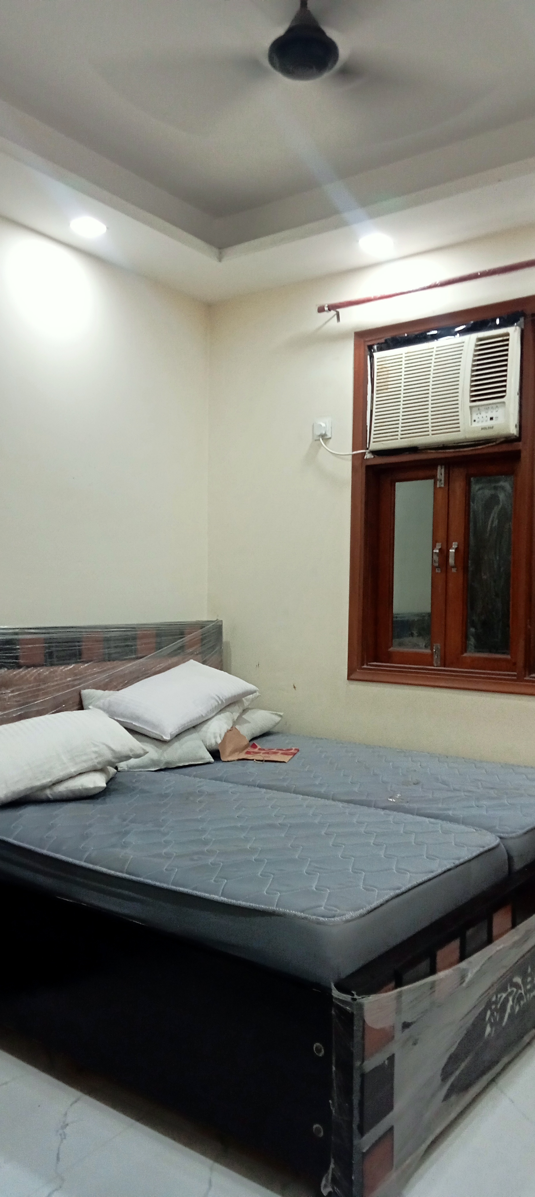 1 BHK + Servant Room Builder Floor For Rent in Panchsheel Vihar