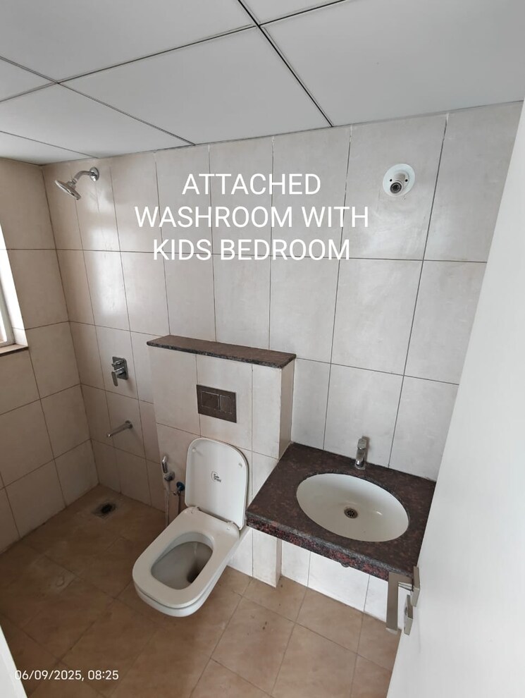 Bathroom, godrej-boulevard 3 Bedroom 952 Sq.Ft. Apartment In Manjari Pune 9359932