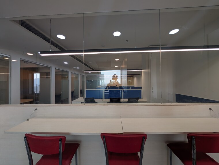 Team Area, spaze-itech-park Commercial Office Space 1980 Sq.Ft. In Sector 49 Gurgaon 9360025