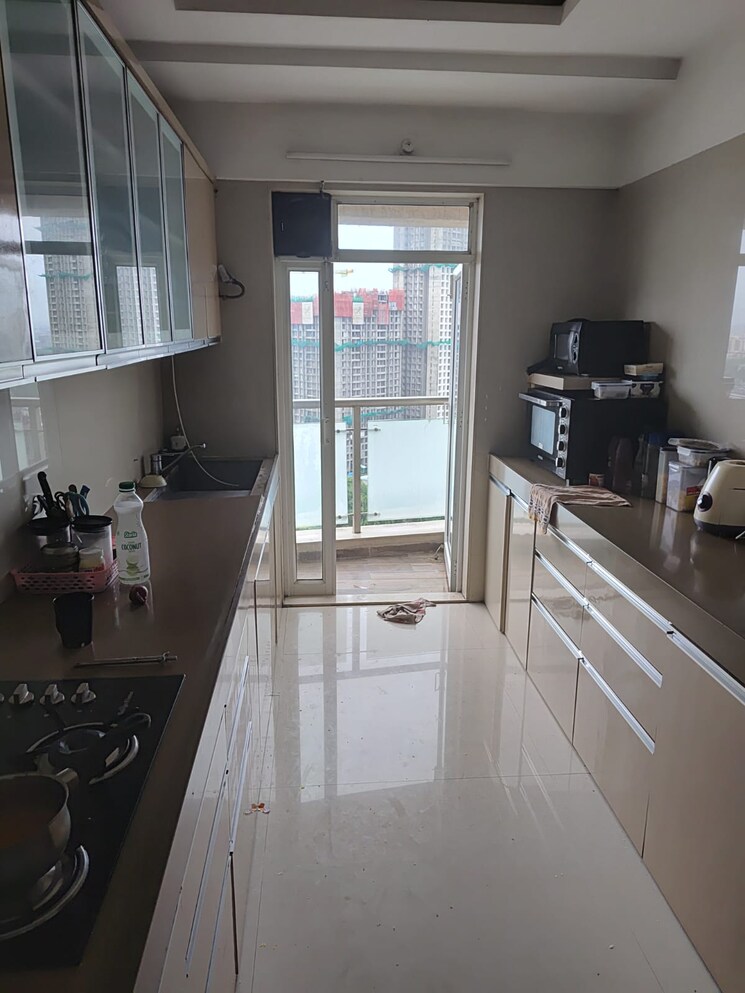 Kitchen, dosti-imperia-phase-i 5 Bedroom 2500 Sq.Ft. Apartment In Ghodbunder Road Thane 9360081