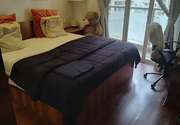 Bedroom in 5 BHK Apartment at Dosti Imperia Phase I, Ghodbunder Road – for Sale